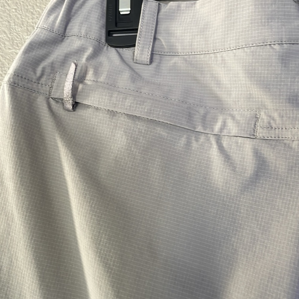 Women’s convertible zip off pants convert to shorts or capris size L - Picture 7 of 8